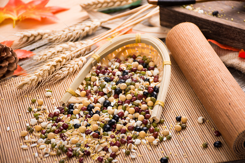 A股盘前播报 | 国常会实施“人工智能+”计划 多国对美关税调整