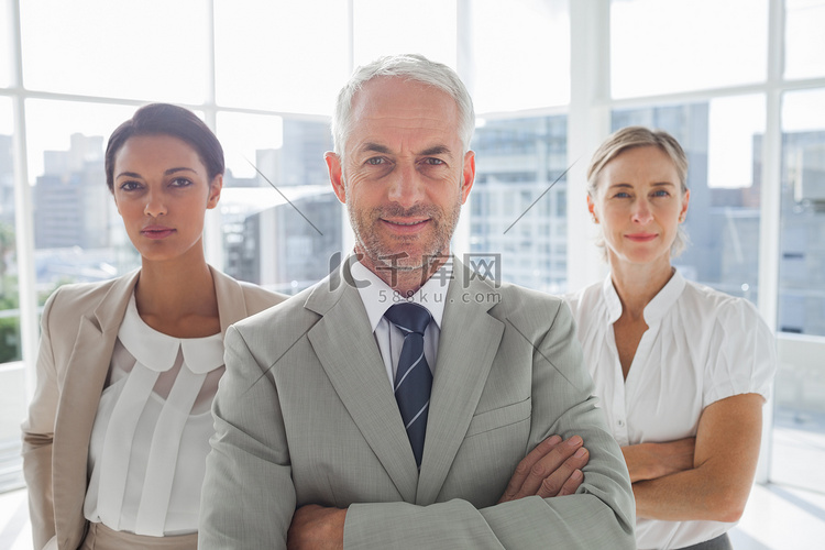 泰康人寿六安中支党支部走进长岭村开展7·8保险知识宣传讲座