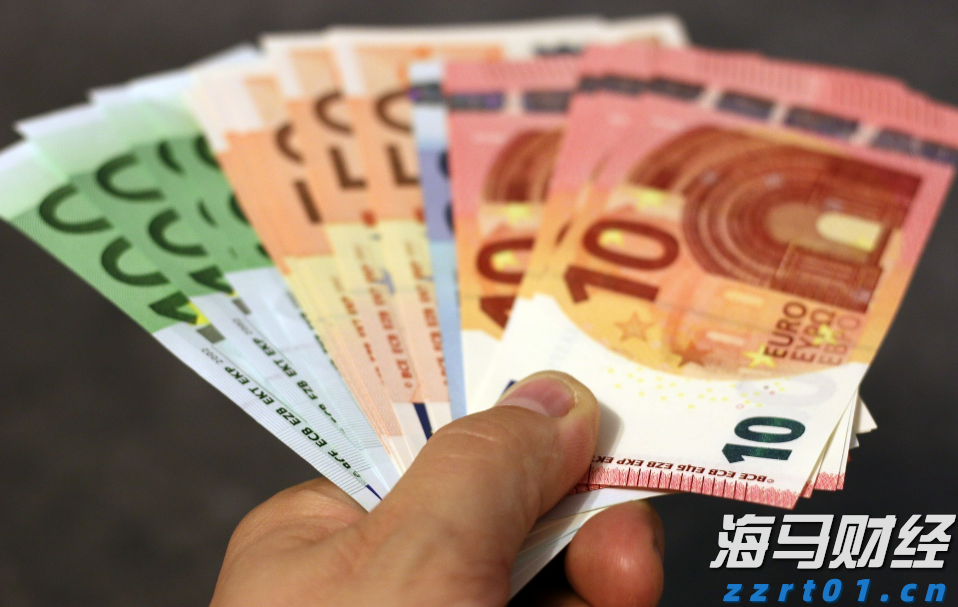 谷歌(GOOG.US)电话会：全栈AI战略驱动业务全面增长 每月Tokens处理量翻倍 视觉搜索增长70%